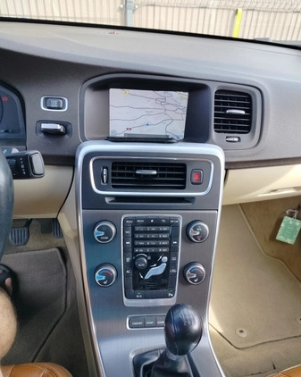 Volvo S60 cena 38900 przebieg: 123000, rok produkcji 2010 z Tychy małe 436